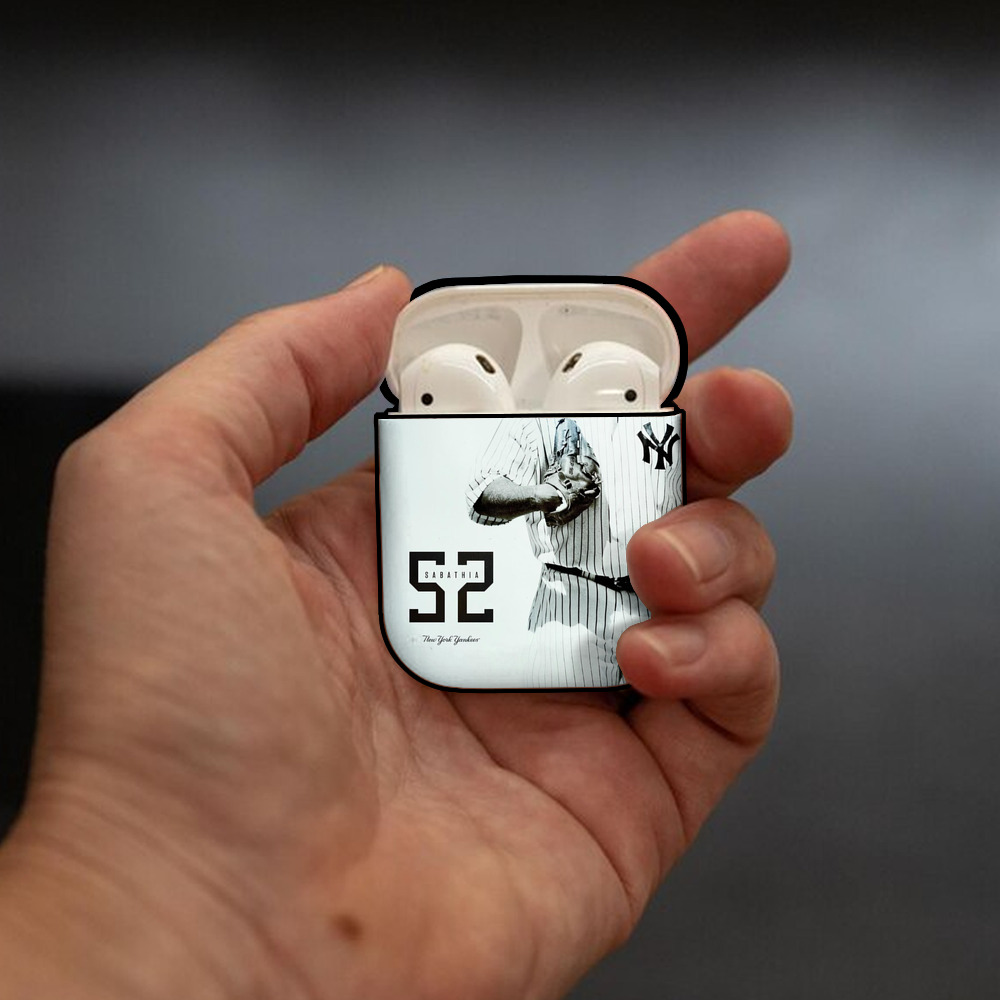 CC Sabatnia 12 AirPods 2 Case Hard Shell Black, Flexible PC Material, Precise Cutouts, Full Protection, Anti-Fingerprint, Washable, Includes Keychain – Durable & Slim Design