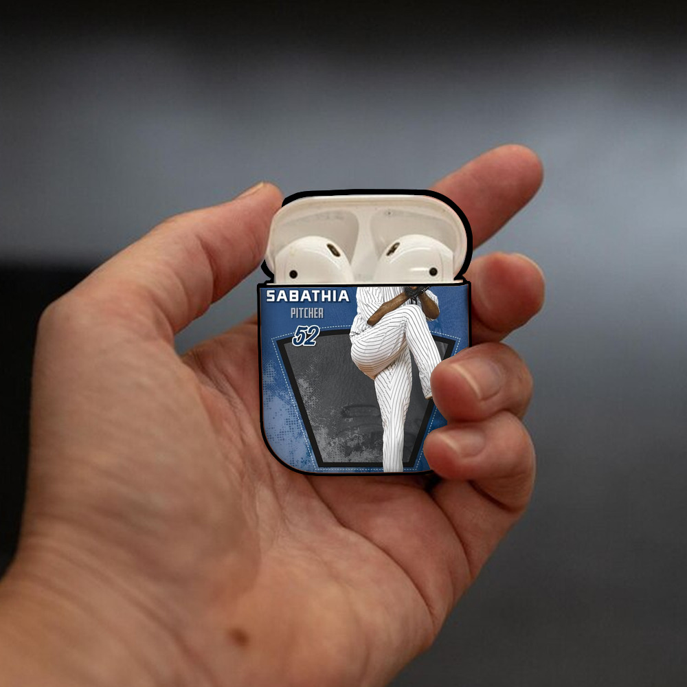 CC Sabatnia 31 AirPods 2 Case Hard Shell Black, Flexible PC Material, Precise Cutouts, Full Protection, Anti-Fingerprint, Washable, Includes Keychain – Durable & Slim Design