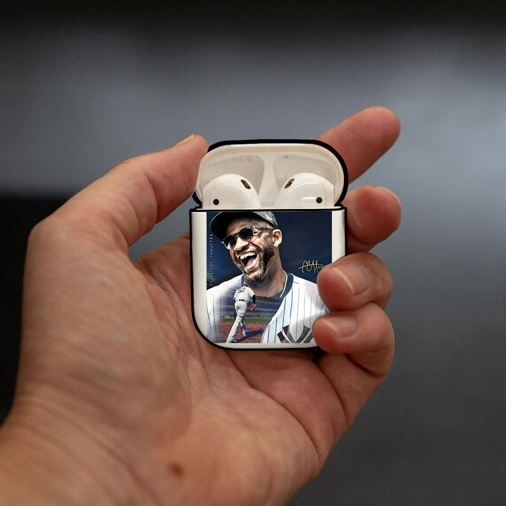 CC Sabatnia 34 AirPods 2 Case Hard Shell Black, Flexible PC Material, Precise Cutouts, Full Protection, Anti-Fingerprint, Washable, Includes Keychain – Durable & Slim Design